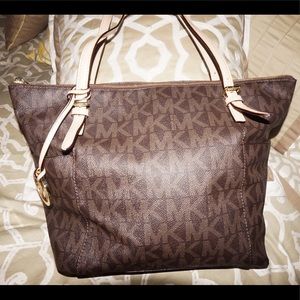 Michael Kors Tote
